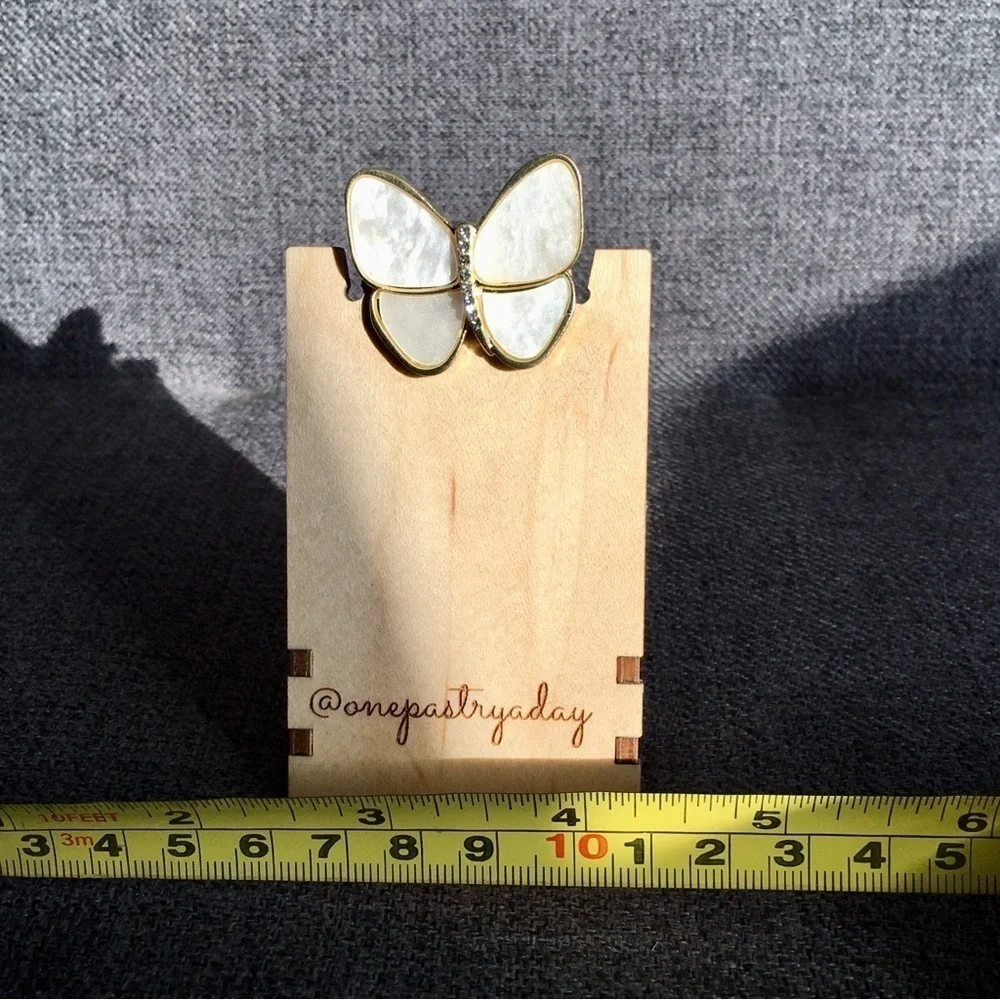 N/A gorgeous butterfly